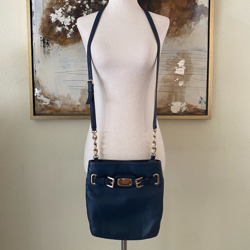 Michael Kors Hamilton crossbody leather purse bag GC navy blue ~